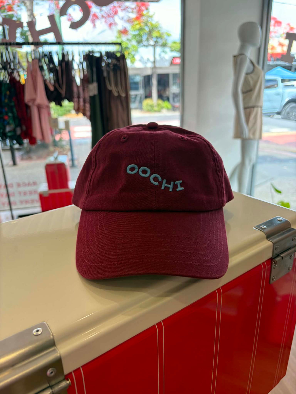 OOCHI Buckle Cap - Burgundy