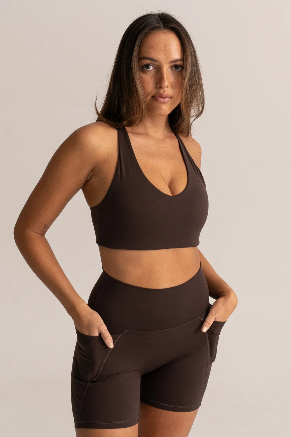 HyperLuxe Shape 5" Pocket Bike Short- Espresso