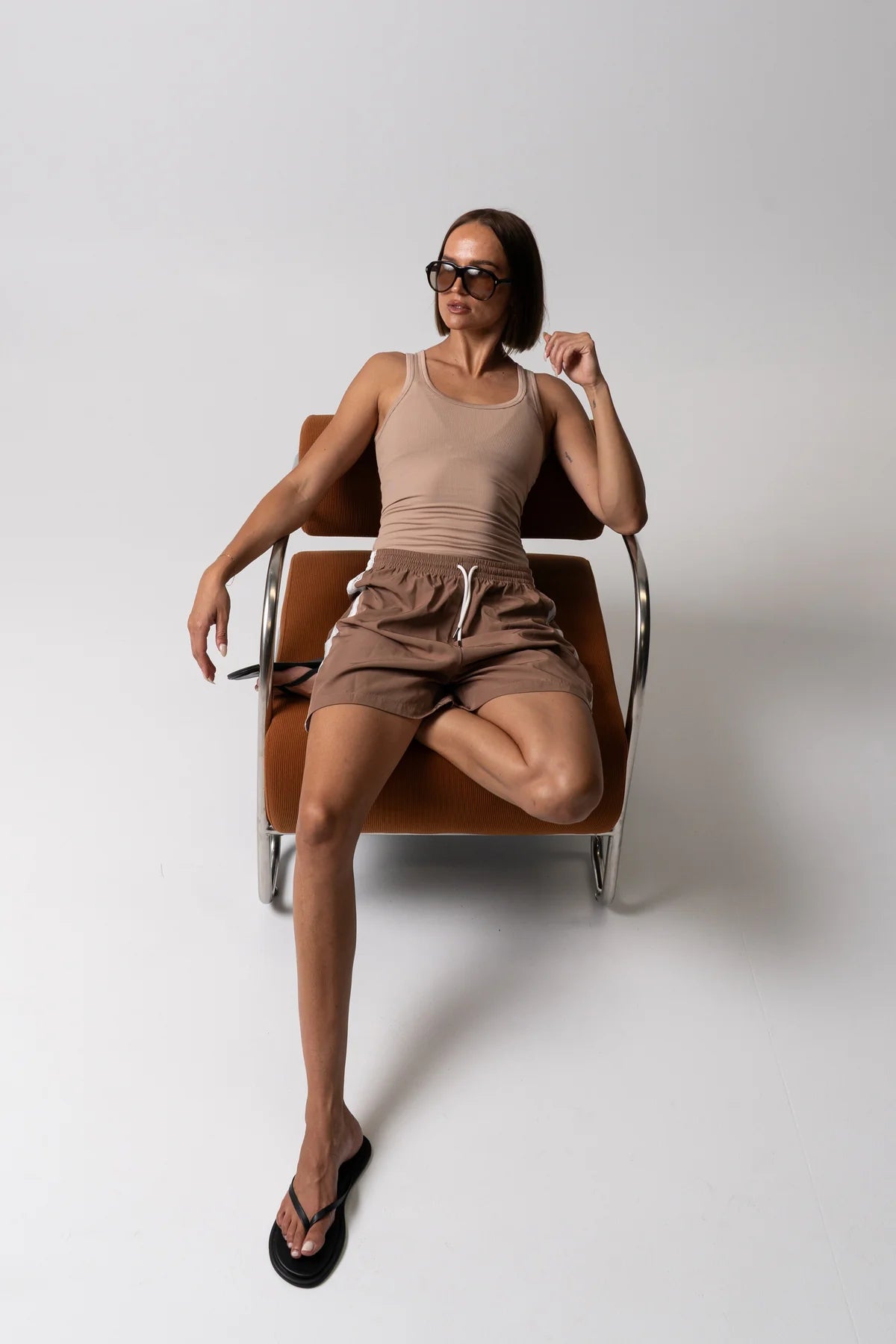 HyperLuxe Lace Mid Short- Mocha