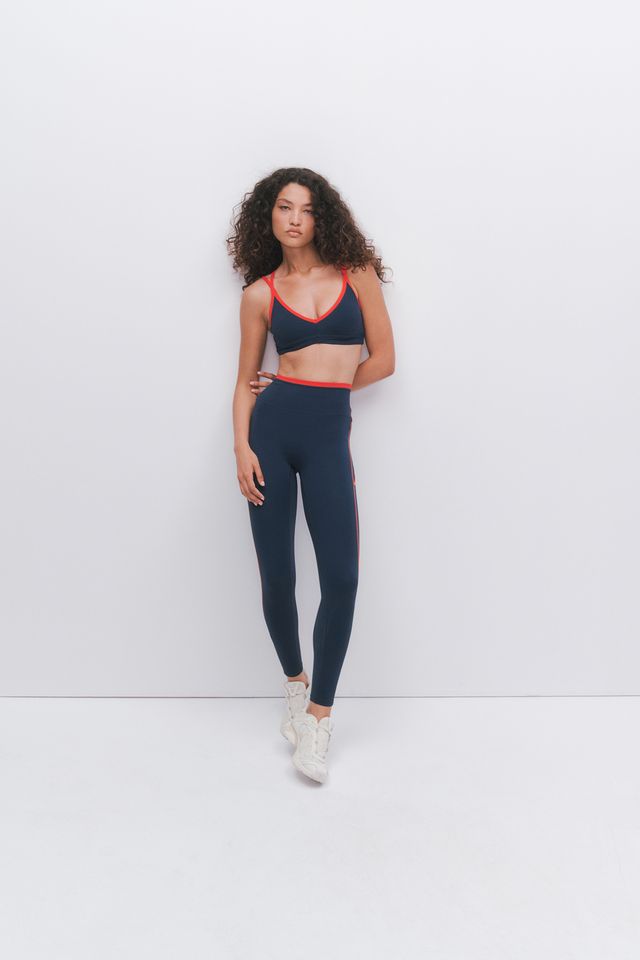 Paramount Sports Bra In Dark Navy & College Red
