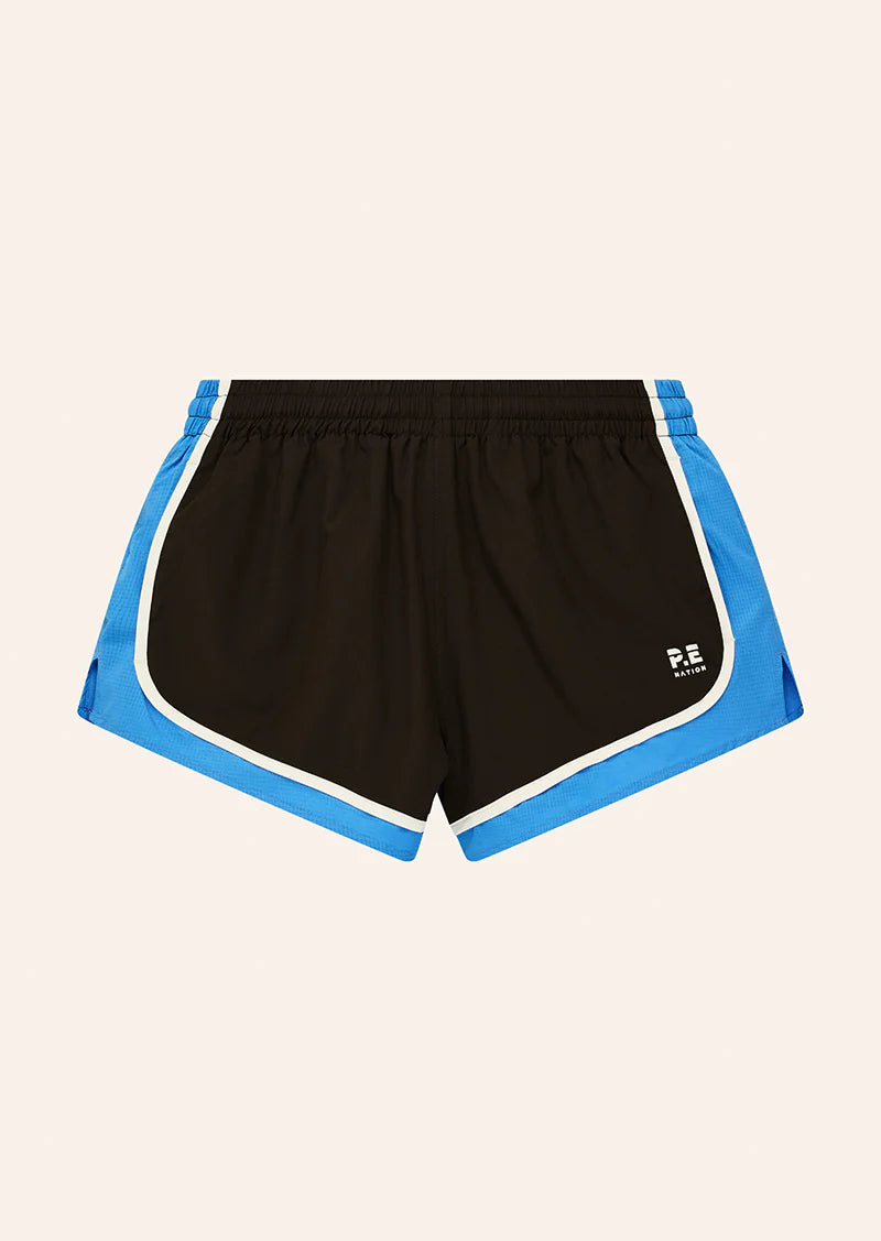 Stride Short In Coffee & Marina