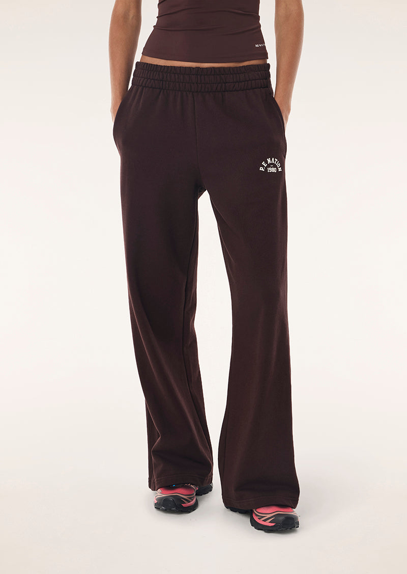Swerve Trackpant In Mahogany