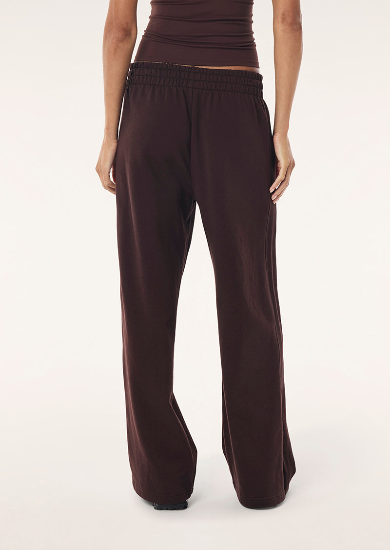 Swerve Trackpant In Mahogany