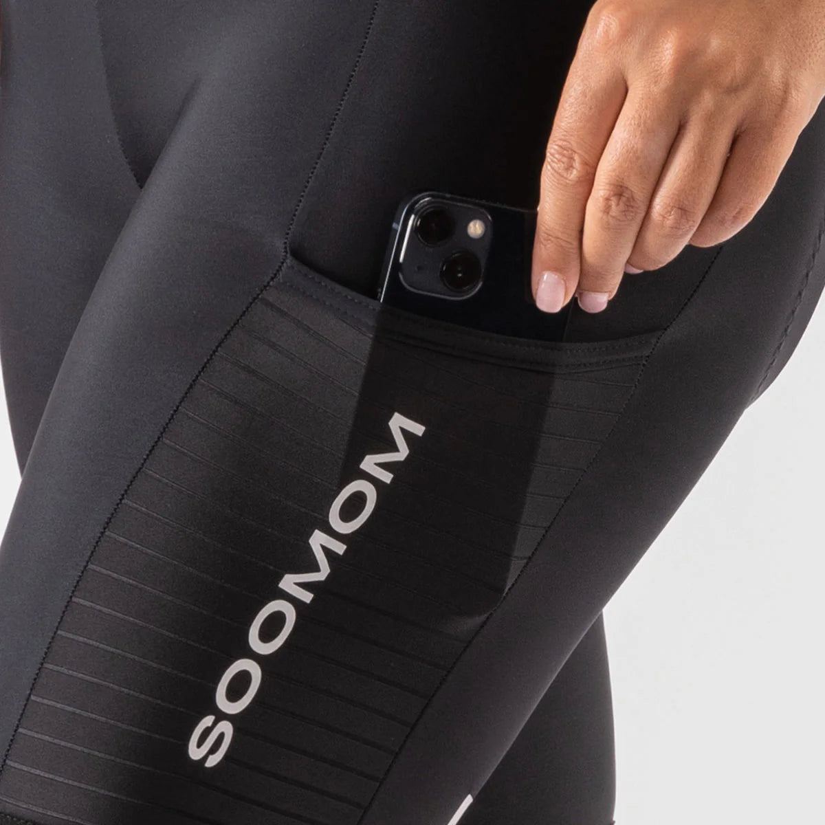 Women's Base Cargo Short - Black