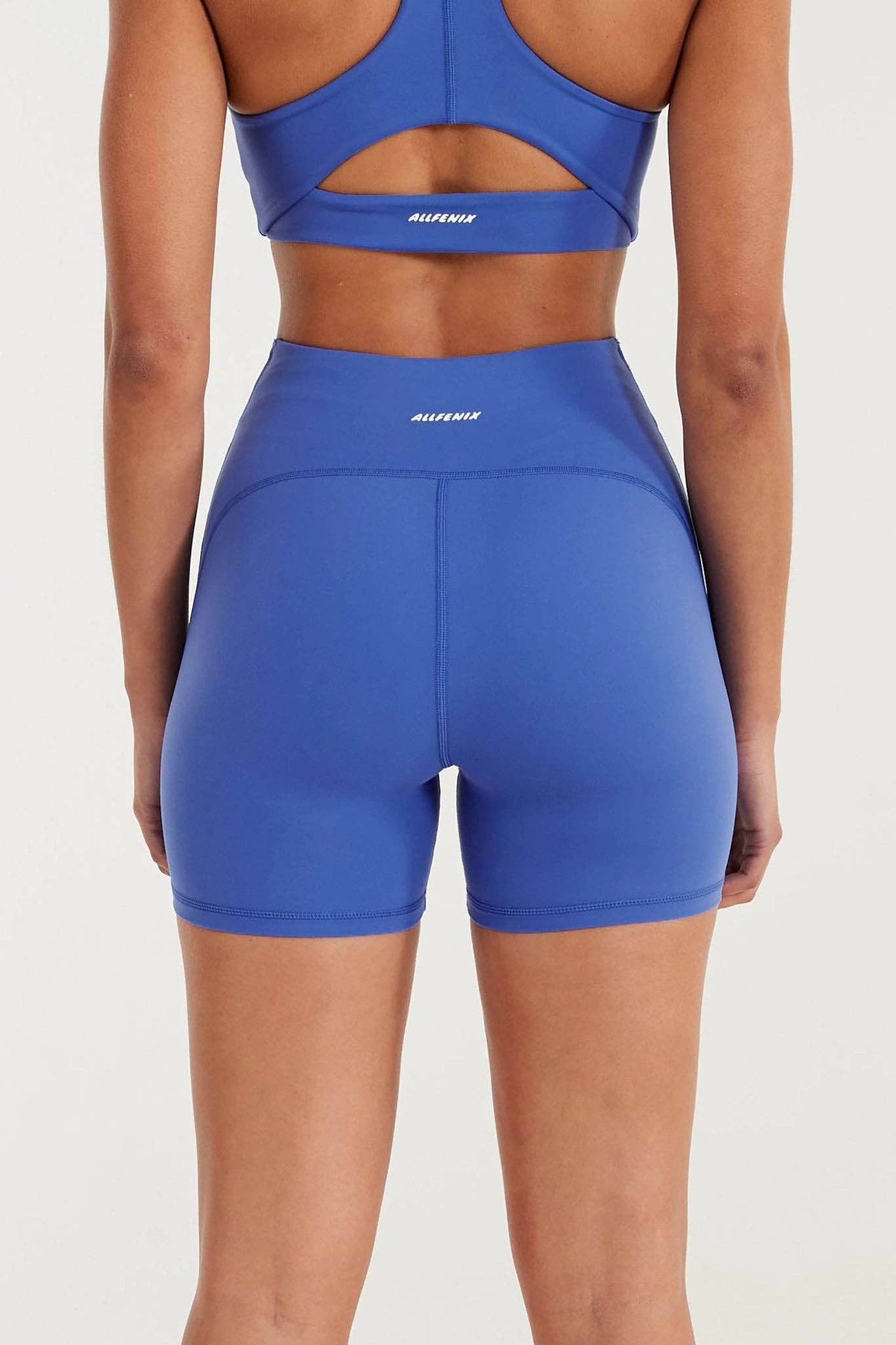 CLOUDCORE Sculpting 5" Bike Short: Sicily Blue