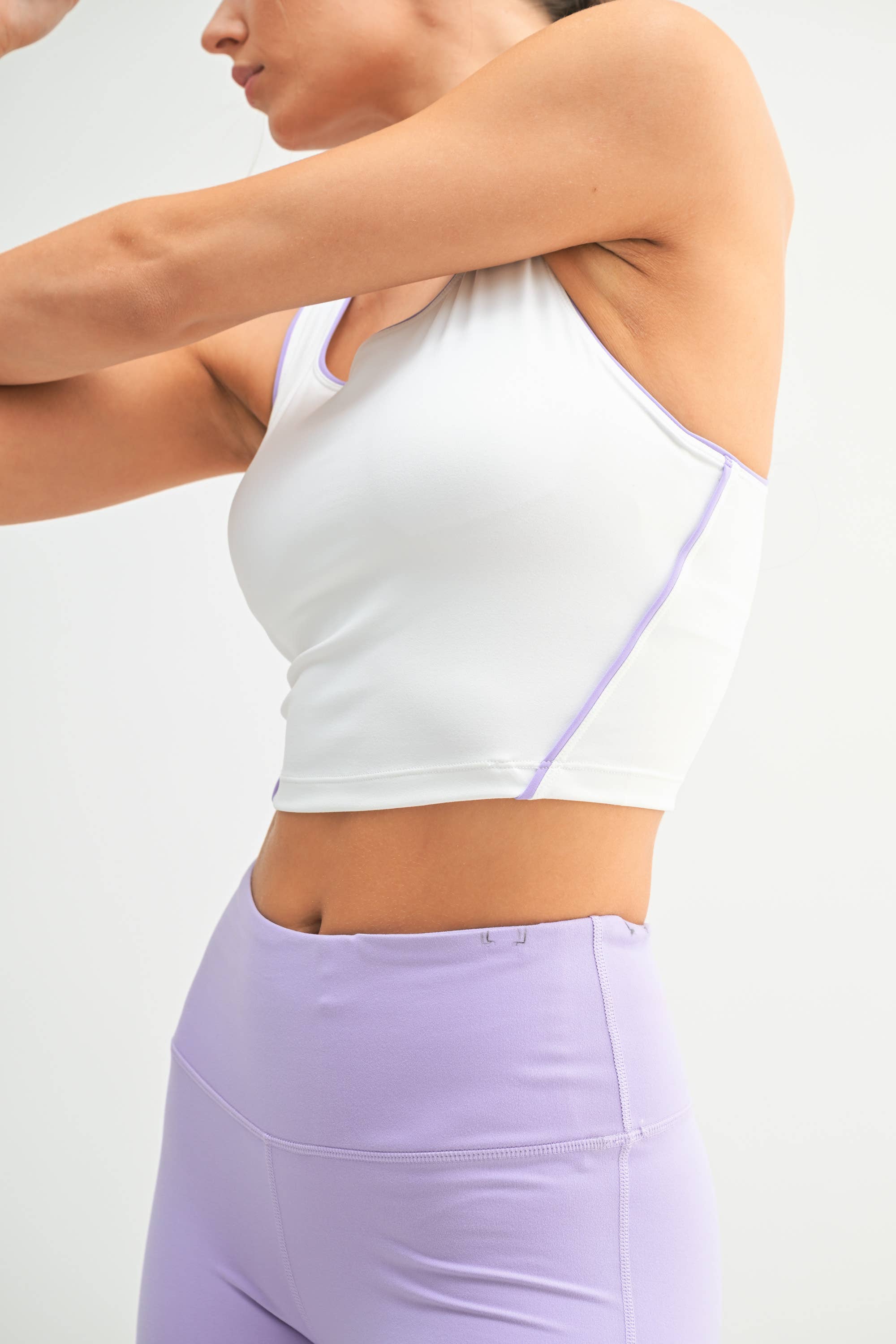 Contrast Contour Racerback Sports Bra - Lavender