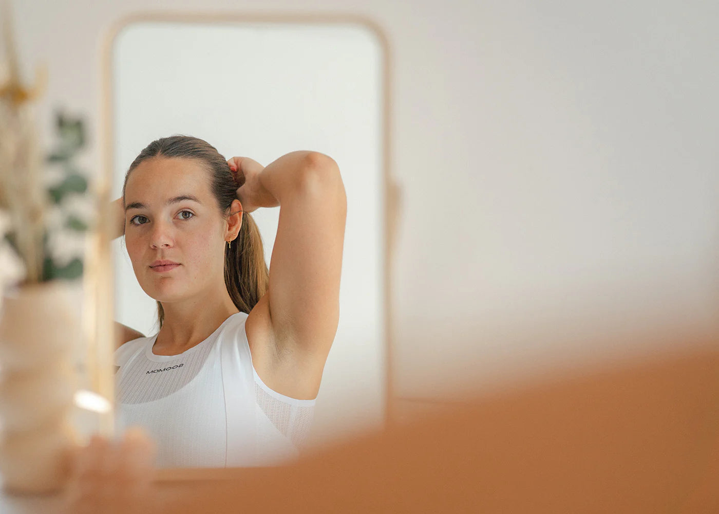 Women's All-Around Lightweight Singlet Base Layer - White